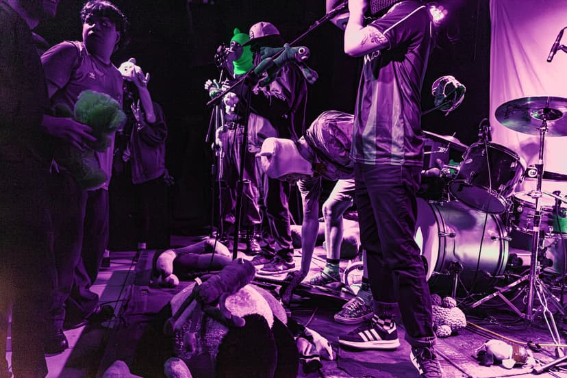 Descanso en el campo de batalla live at Caja Acústica x Ben Seguel